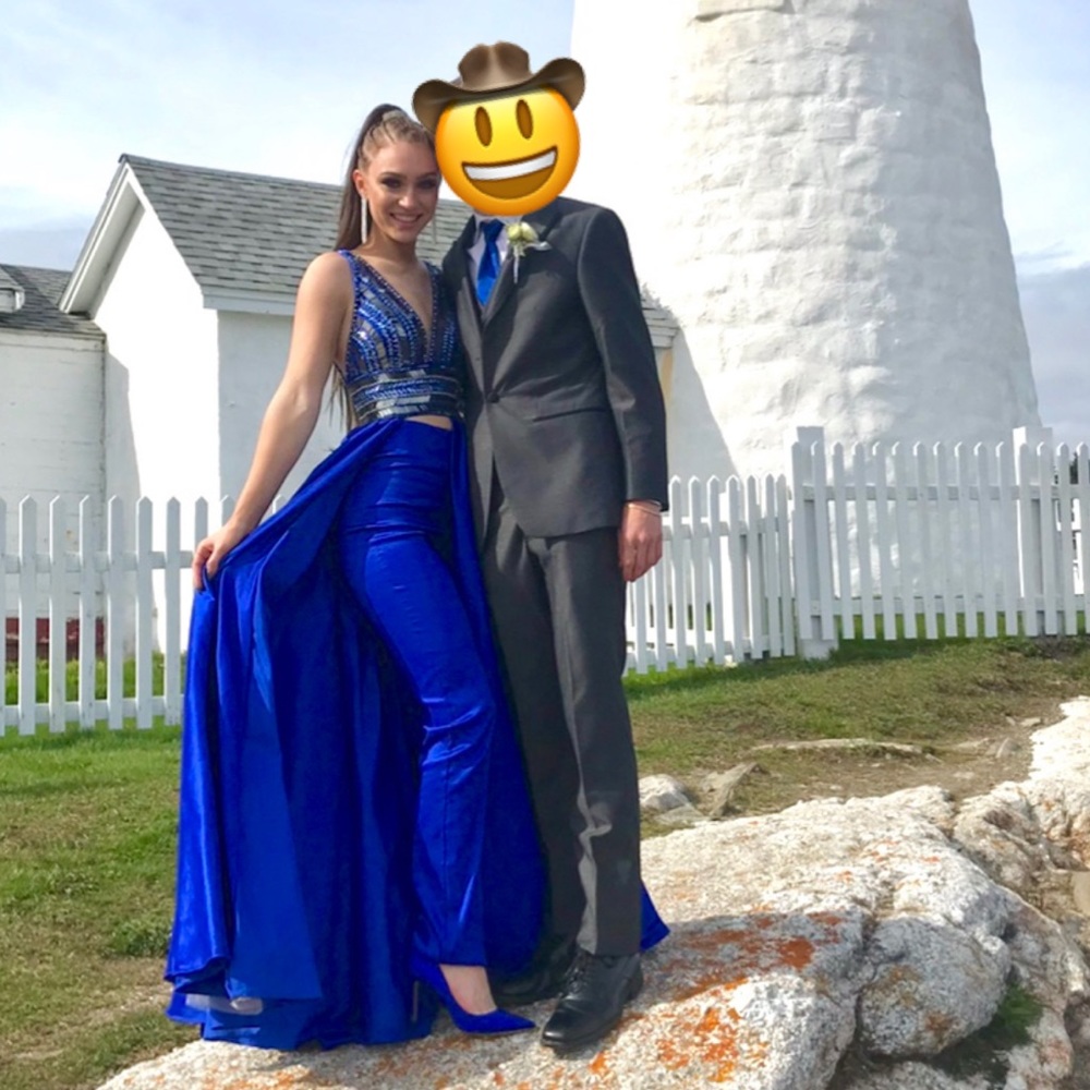 prom/pageant dress